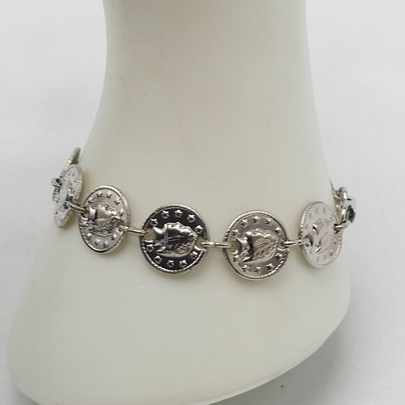 Silver Tone Coin Charm Bracelet With Leaf Embossed Design 7 Inches Lobster Clasp - Picture 2 of 4